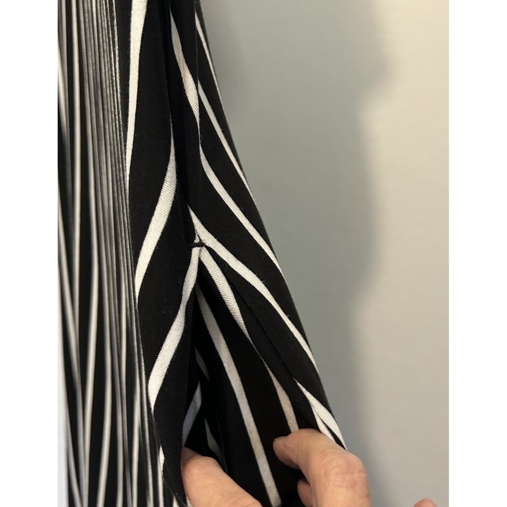 Cato Stretch Shift Dress Womens Size 22/24W Black White Stripe Cap Sleeve NWT - Picture 7 of 12